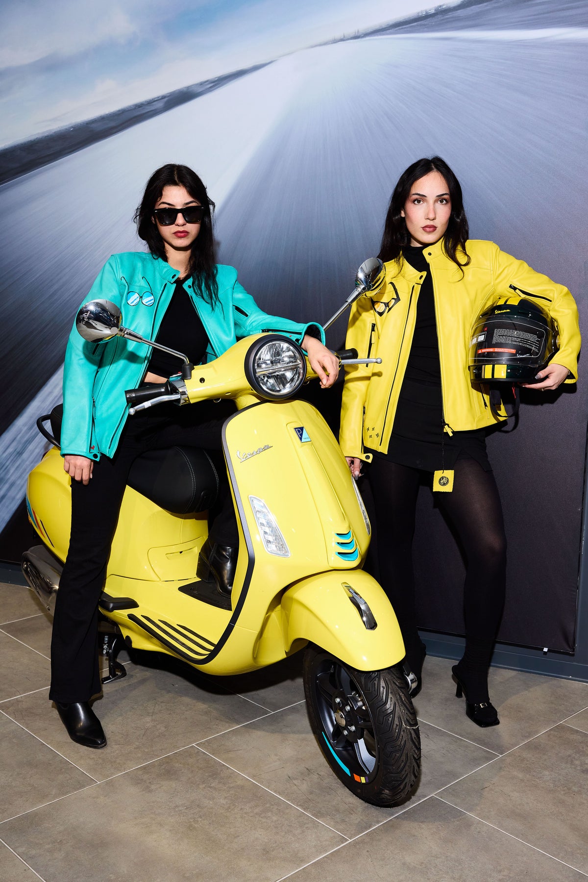 Vespa Custom's  "Betty&Vespa"